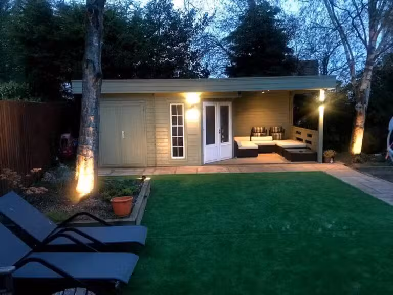 Gartenhaus mit Geräteraum Paula 12,5m² / 40mm / 3x7