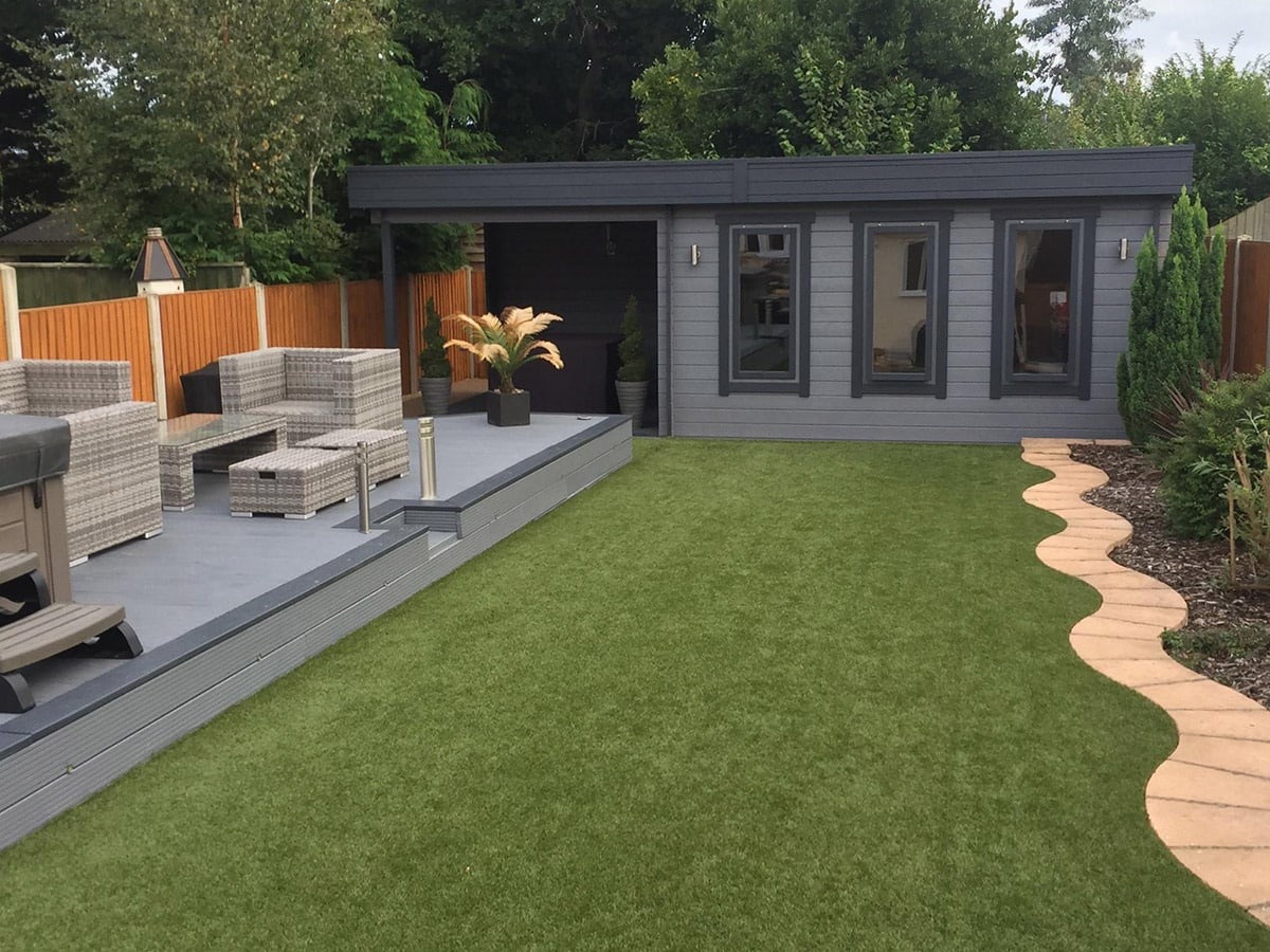 Gartenhaus mit Terrasse Jacob E 12m² / 44mm / 7 x 3 m