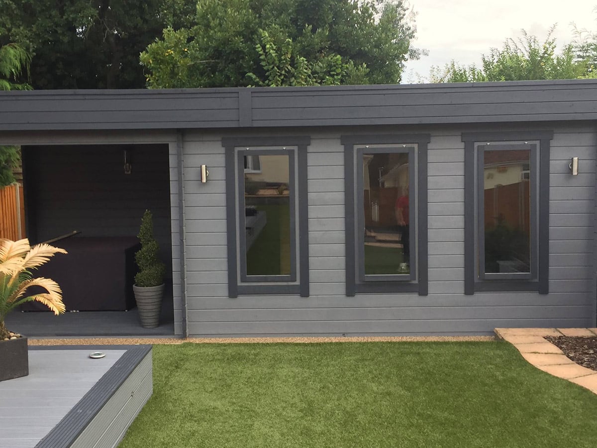Gartenhaus mit Terrasse Jacob E 12m² / 44mm / 7 x 3 m