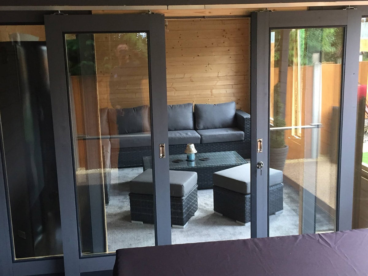 Gartenhaus mit Terrasse Jacob E 12m² / 44mm / 7 x 3 m