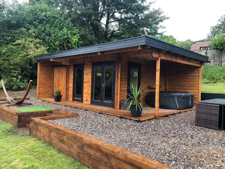 Gartenhaus „Hansa Lounge XXL” 22m2 | 44mm | 5x8m G0163-3