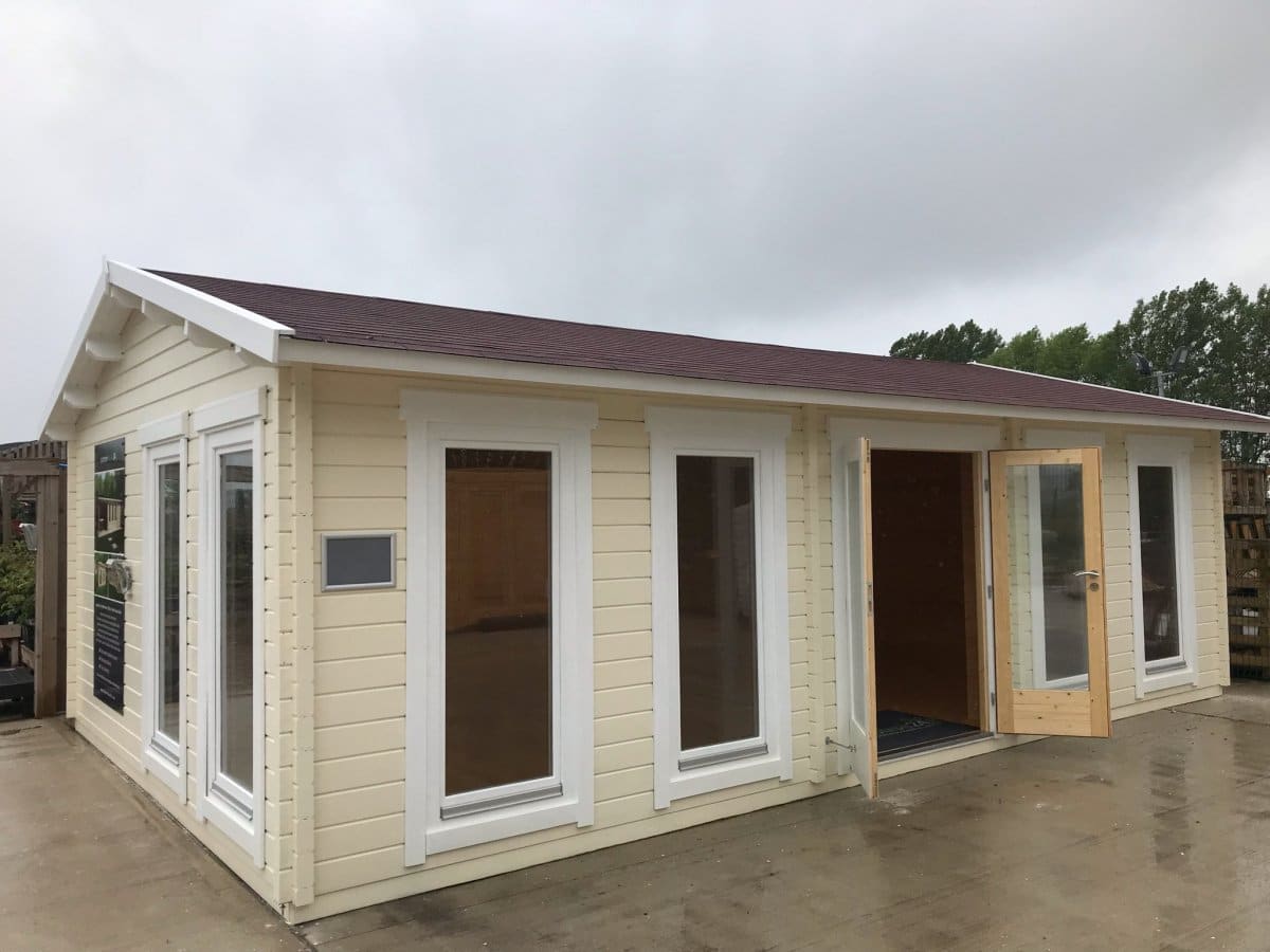 Großes Gartenhaus D