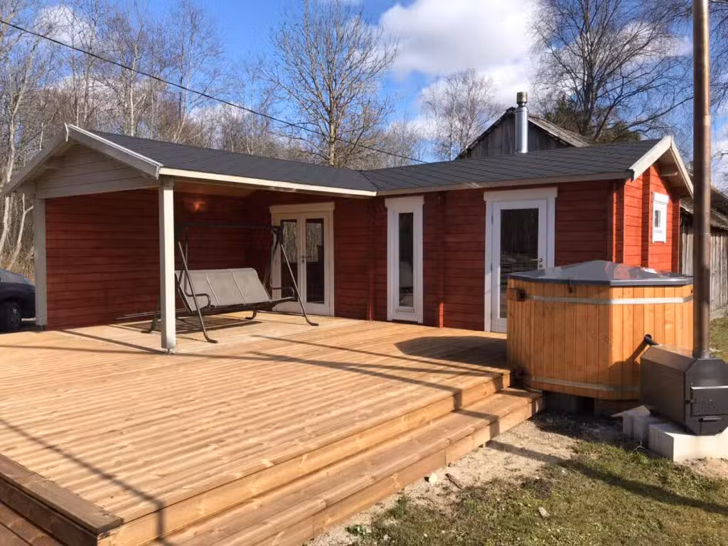 Maßgeschneiderte Gartensauna „Hansa Corner Deluxe B“