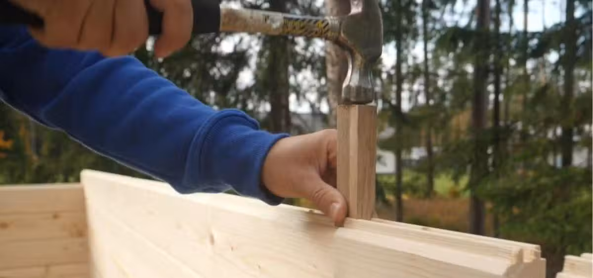 Gartenhaus Montage: Wände, Türen und Fenster