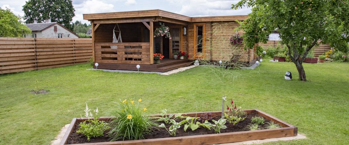 Ein Gartenhaus mit Terrasse – Gesundkur im Garten Ein Gartenhaus mit Terrasse – Gesundkur im Garten